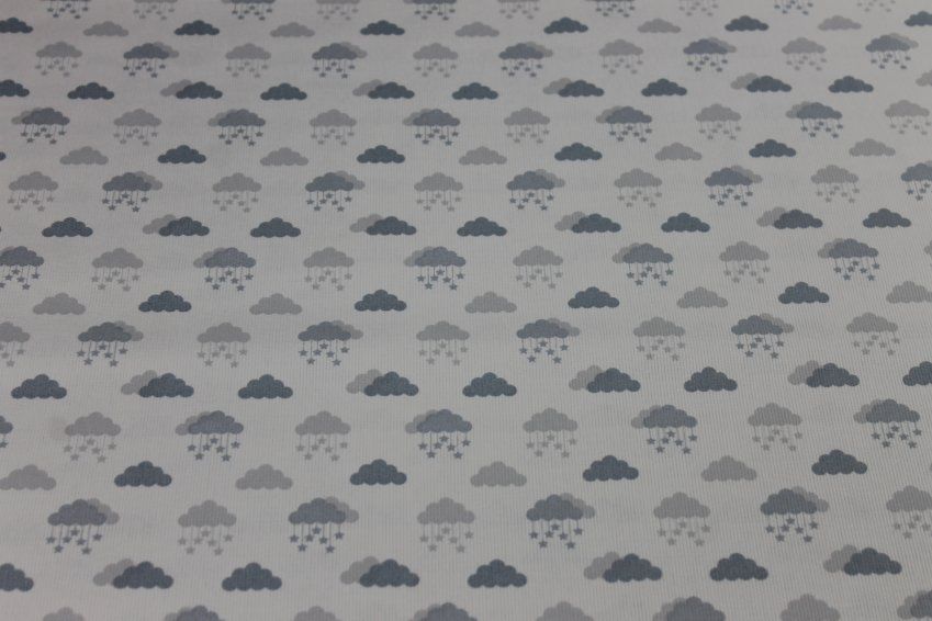 Nubes en gris